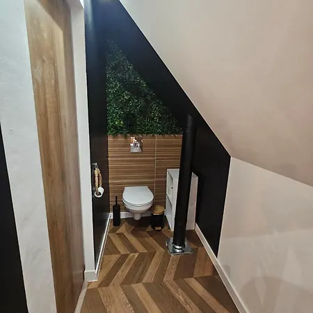 Charmante Maison En Pierre Avec Parking Et Terasse
