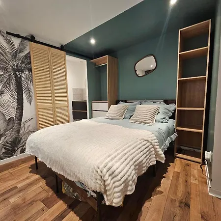 Prázdninový dům Charmante Maison En Pierre Avec Parking Et Terasse *